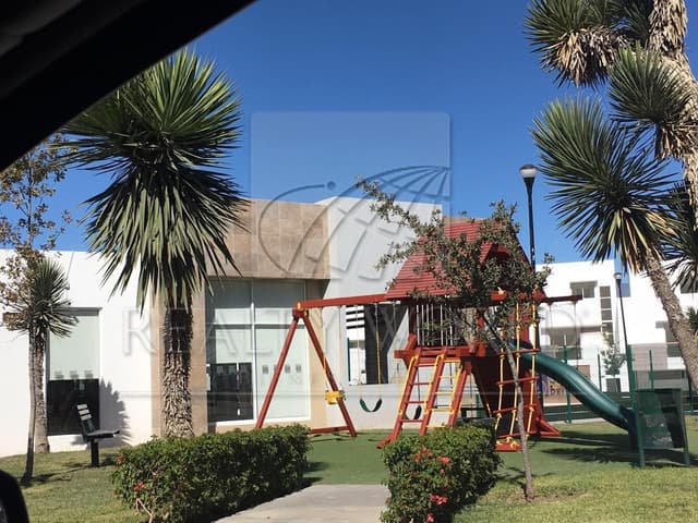 Casas en Renta en Cumbres Britania