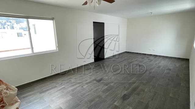 Casas en Venta en Ventanas de La Huasteca