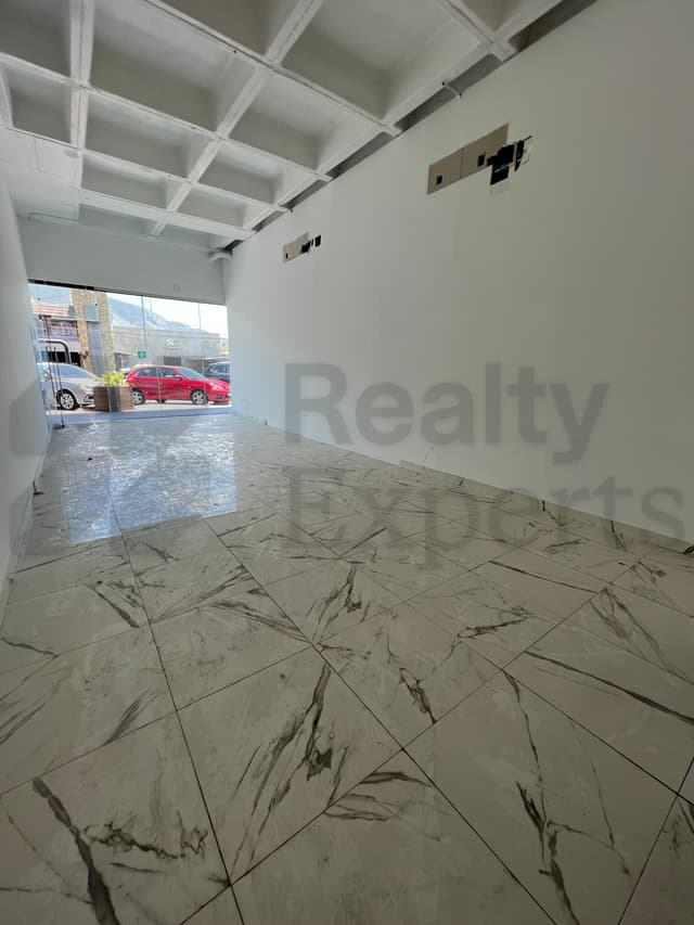 Locales en Venta en casco urbano