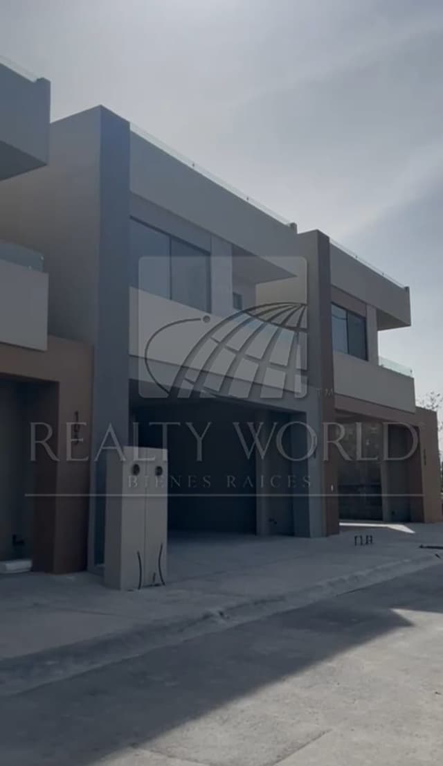 Casas en Venta en Dominio Cumbres