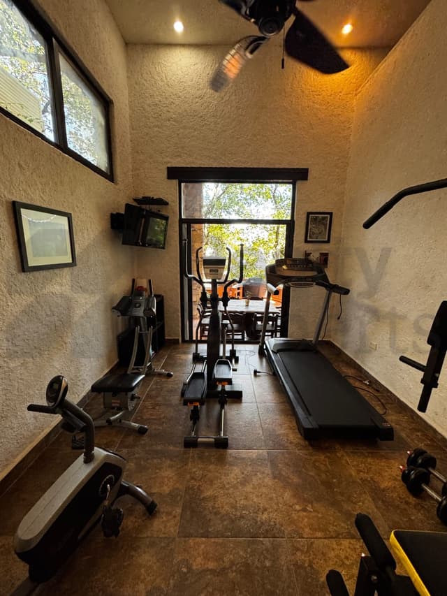 Casas en Venta en Bosques de San Ángel Sector Palmillas