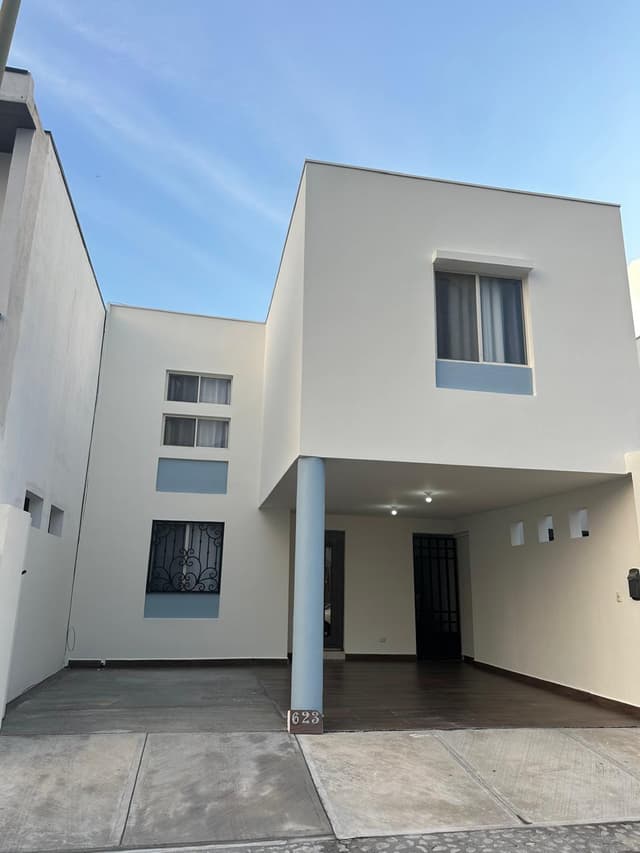 Casas en Venta en Las Lomas