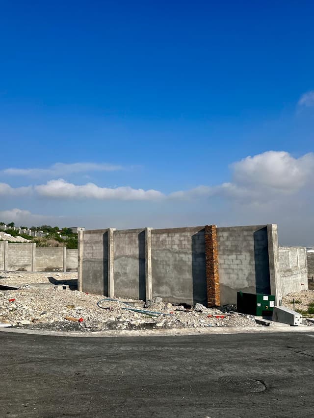 Terrenos en Venta en Pedregal de La Huasteca