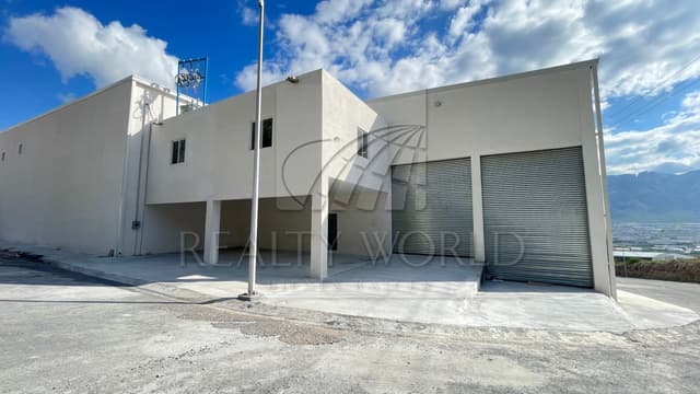 Bodegas en Renta en Parque industrial 100