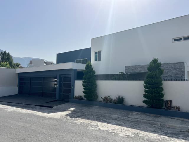 Casas en Venta en Valle de Bosquencinos