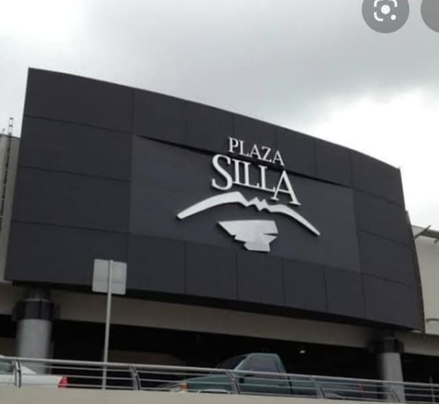 Locales en Renta en Contry