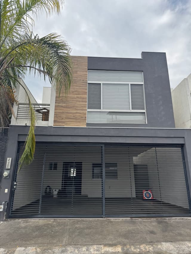 Casas en Renta en Puerta de Hierro