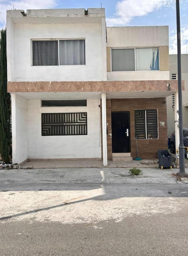 Casas en Venta en AVIANA PRIVADA BAMBU