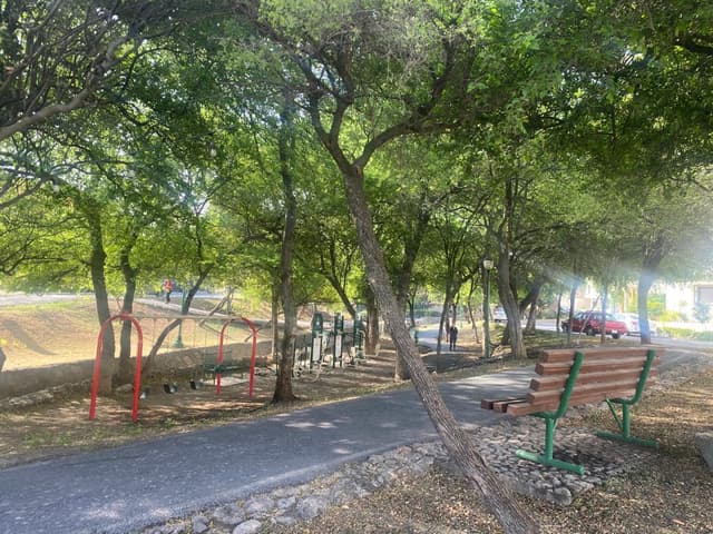 Casas en Venta en Residencial la Escondida