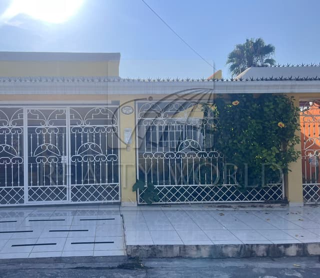 Casas en Venta en Rincón de la Sierra