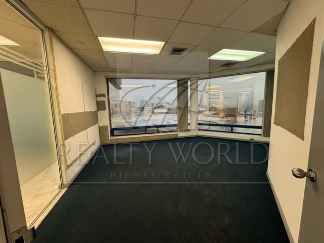 Oficinas en Venta en Residencial Santa Bárbara