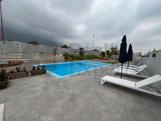 Departamentos en Venta en Cumbres 4to. Sector