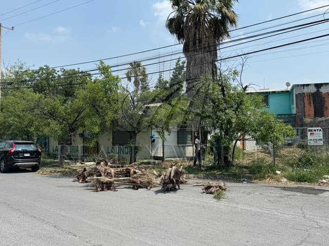 Locales en Venta en Villa Universidad