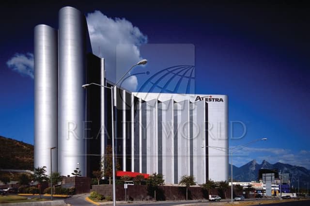 Oficinas en Renta en Residencial San Agustin 1 Sector