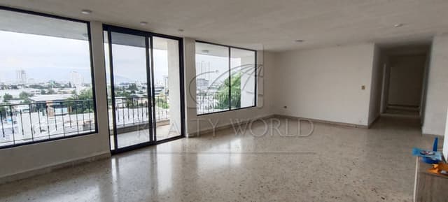 Departamentos en Venta en Deportivo Obispado