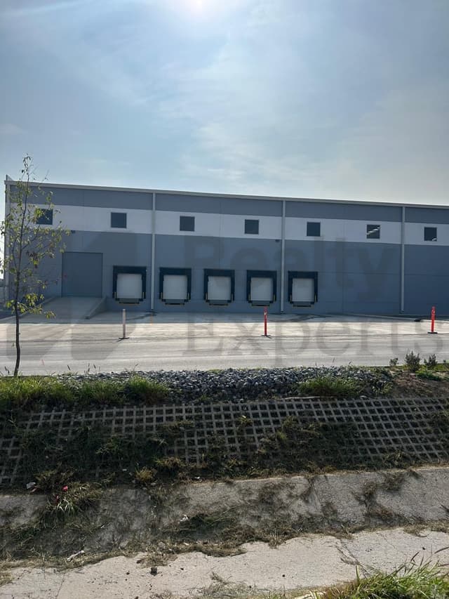 Naves Industriales en Renta en MARTEL