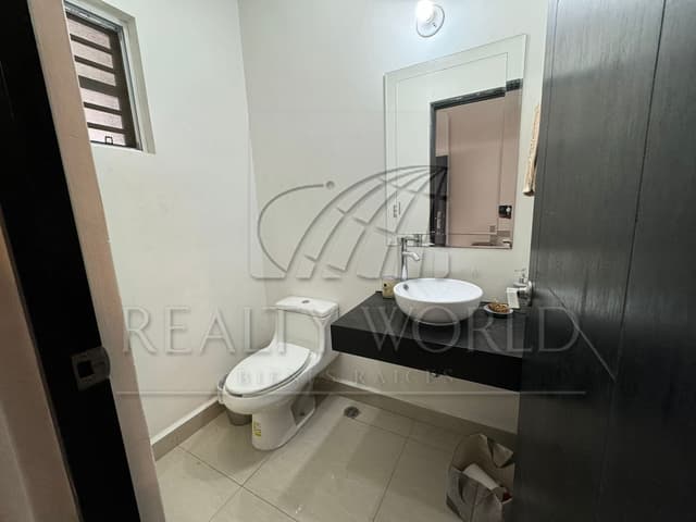 Casas en Venta en Cumbres Allegro