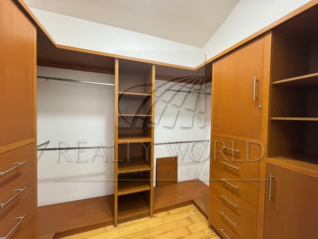 Casas en Renta en Bosques del Valle