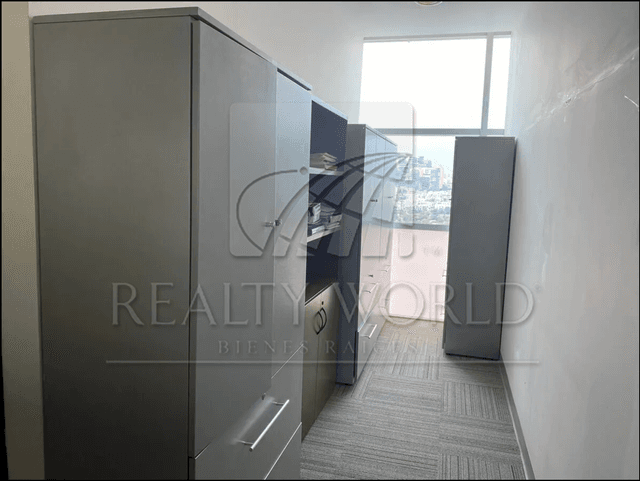 Oficinas en Venta en Hacienda de La Sierra