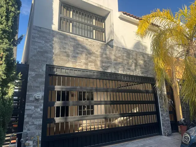 Casas en Venta en Cumbres San Agustín
