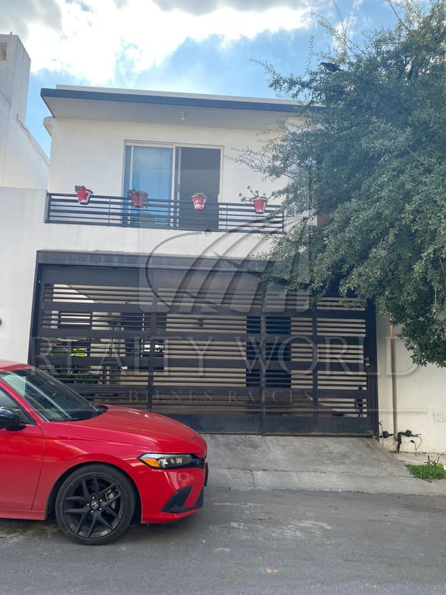 Casas en Venta en Cumbres San Patricio