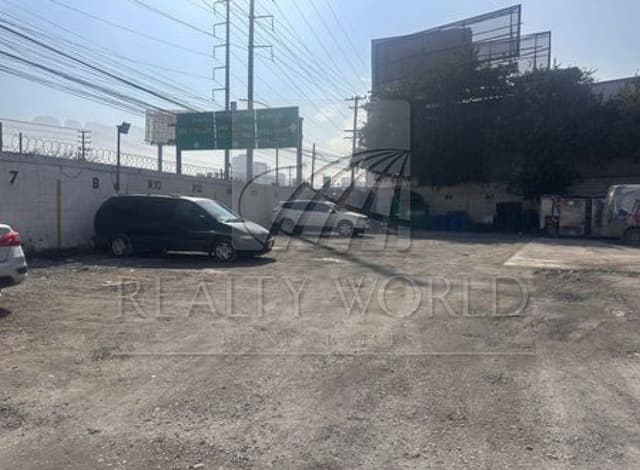 Bodegas en Renta en Mitras Sur