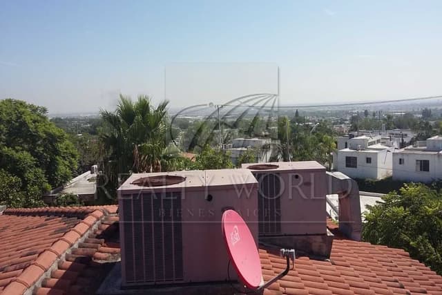 Casas en Venta en Jardines de La Silla