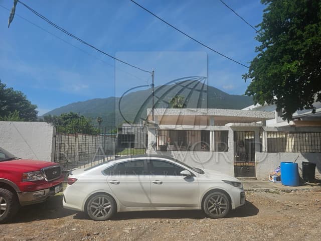 Casas en Venta en Rincón de la Sierra