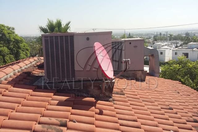 Casas en Venta en Jardines de La Silla