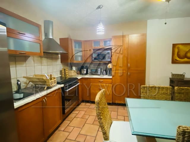 Casas en Venta en Contry Sol