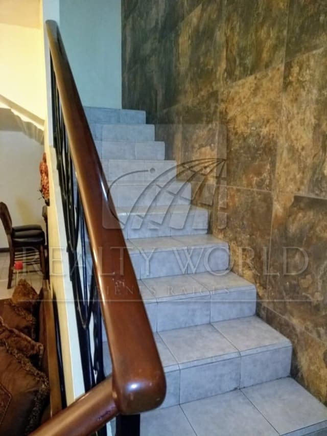 Casas en Venta en COLINAS DE SAN JERÓNIMO