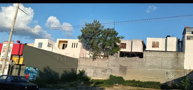 Terrenos en Venta en Misión de las Flores