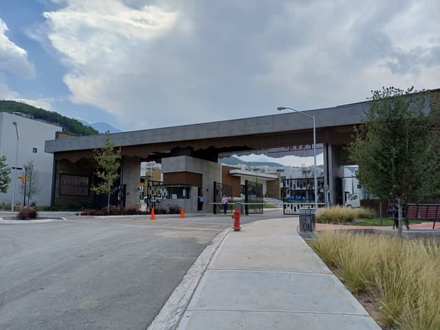 Casas en Venta en Montellan Residencial