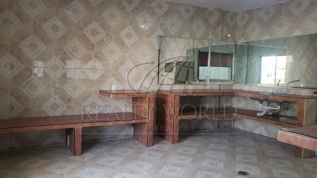 Locales en Renta en Moisés Sáenz