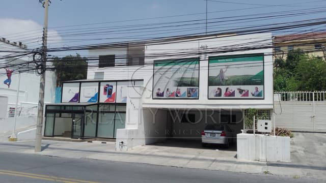 Edificio Mixto en Renta en Obispado