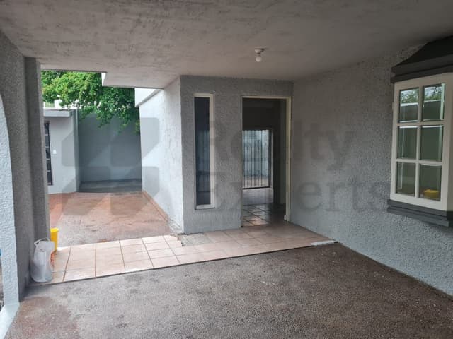 Casas en Venta en Valle del Contry