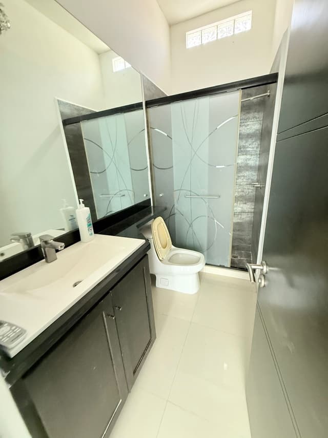 Casas en Venta en Rincón de la Sierra