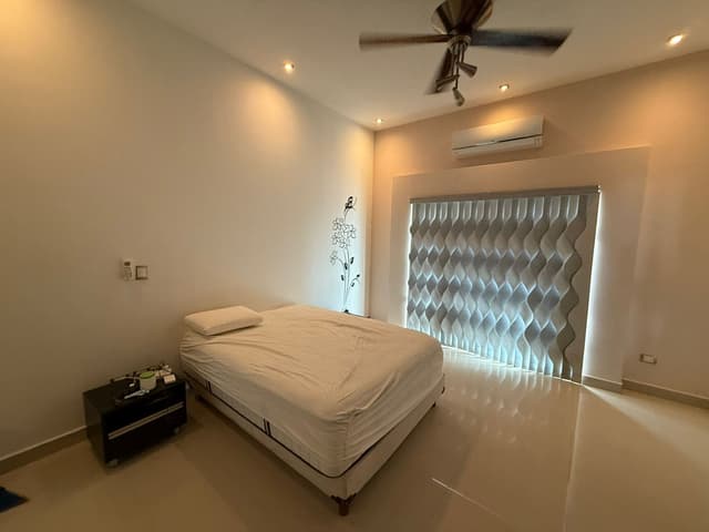 Casas en Venta en Rincón de la Sierra