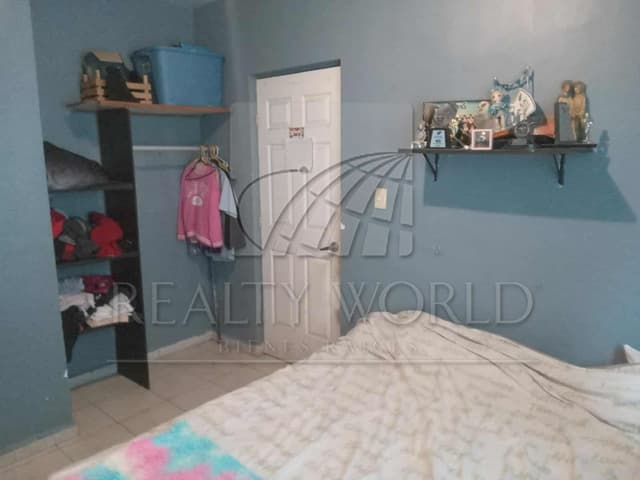 Casas en Venta en Fuentes de Santa Lucia