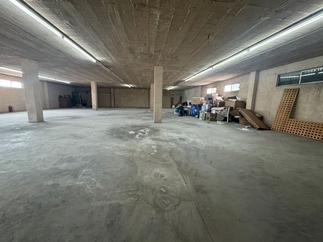 Edificio - Oficinas en Venta en Mitras Sur