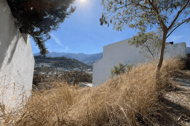 Terrenos en Venta en Valle de Bosquencinos