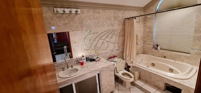 Locales en Venta en Jardines de Apodaca