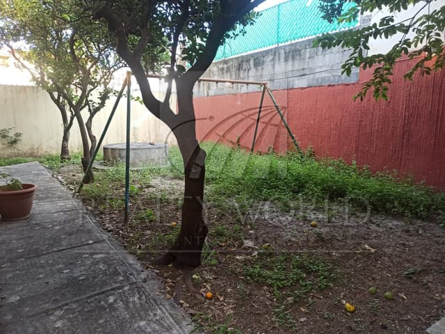 Casas en Venta en Cumbres 2 Sector