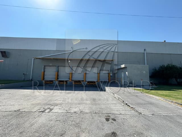 Naves Industriales en Renta en Moisés Sáenz