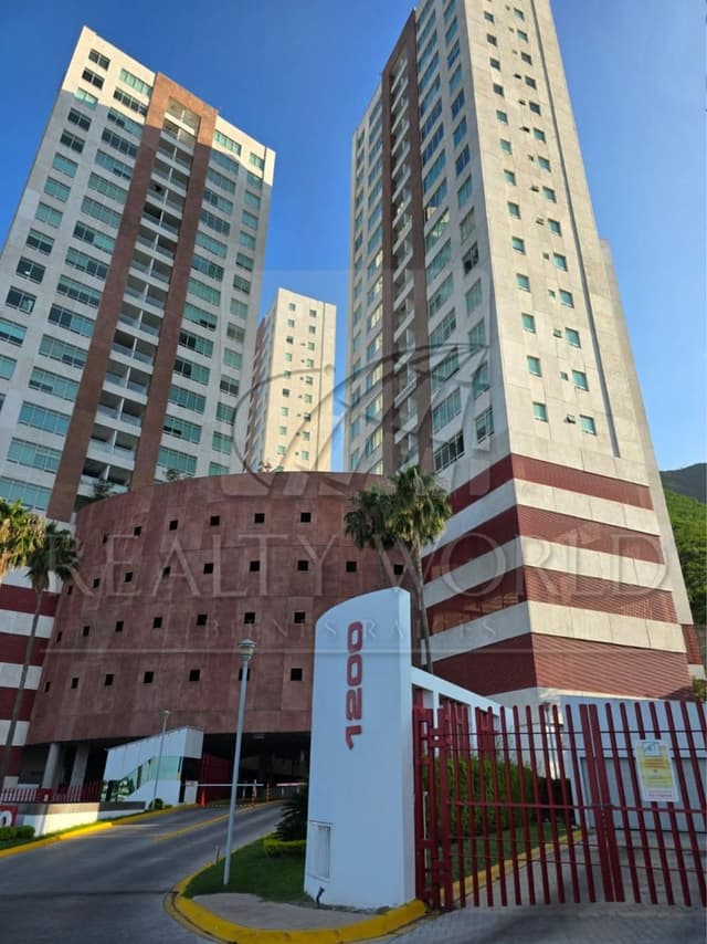 Departamentos en Renta en Del Paseo Residencial