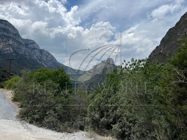 Terrenos en Venta en Sin Colonia