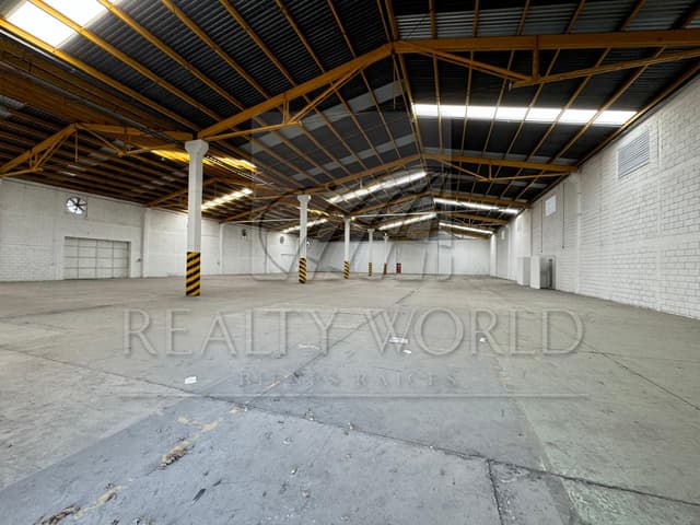 Naves Industriales en Renta en Moisés Sáenz