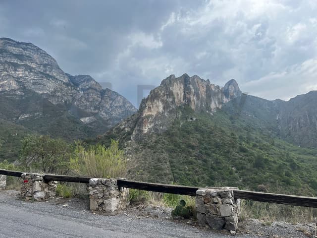 Terrenos en Venta en Sin Colonia