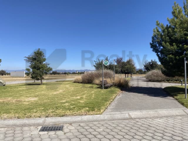 Terrenos en Venta en Fraccionamiento Condado del Valle