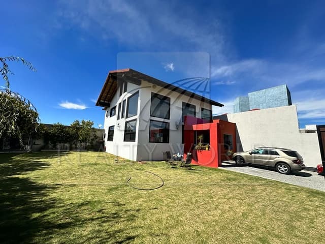 Casas en Venta en San Miguel Totocuitlapilco